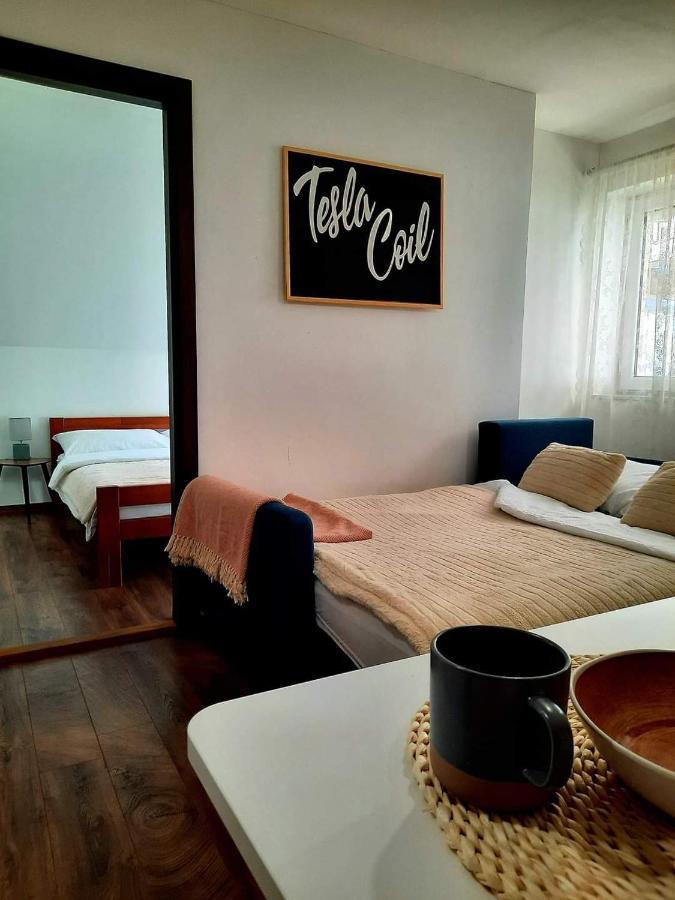 Tesla Coil Apartments Gospić 외부 사진