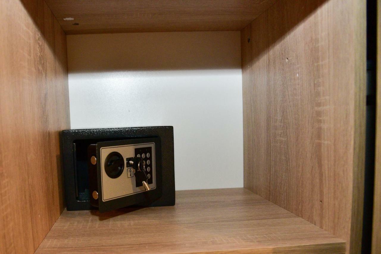 Tesla Coil Apartments Gospić 외부 사진